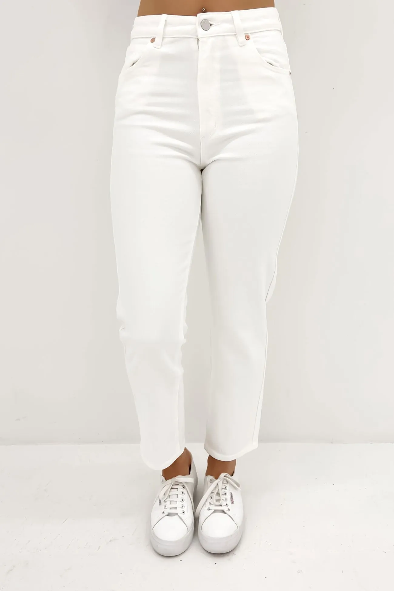 A 94 High Slim Jean Pearl