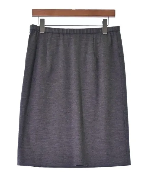 DANA PARIS Knee length skirts