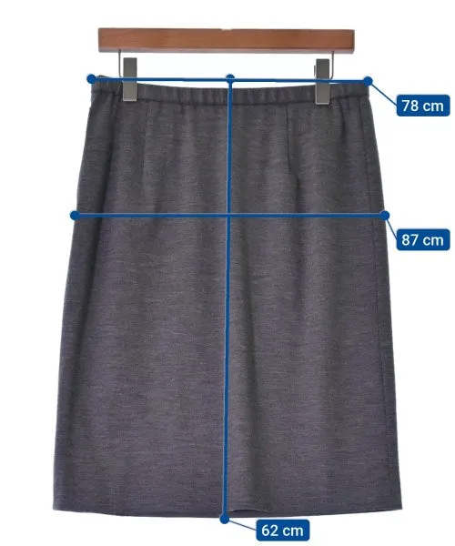 DANA PARIS Knee length skirts