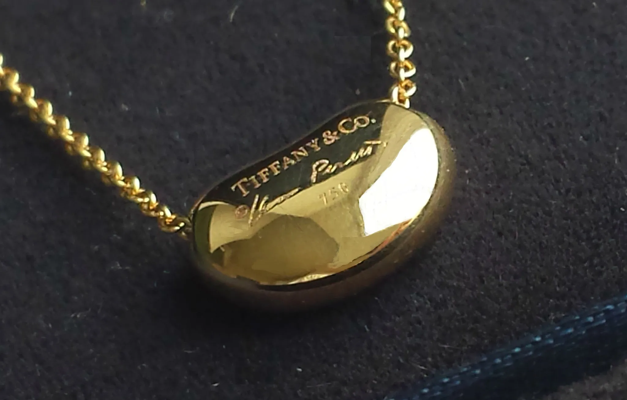 Tiffany & Co Elsa Peretti Bean 18k Yellow Gold Necklace 18" Chain Boxes